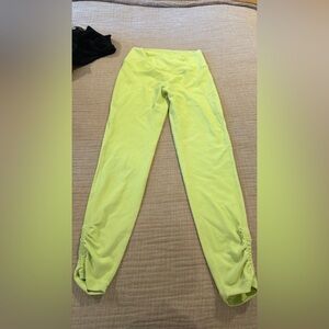 Women's Vibrant Lime Leggings